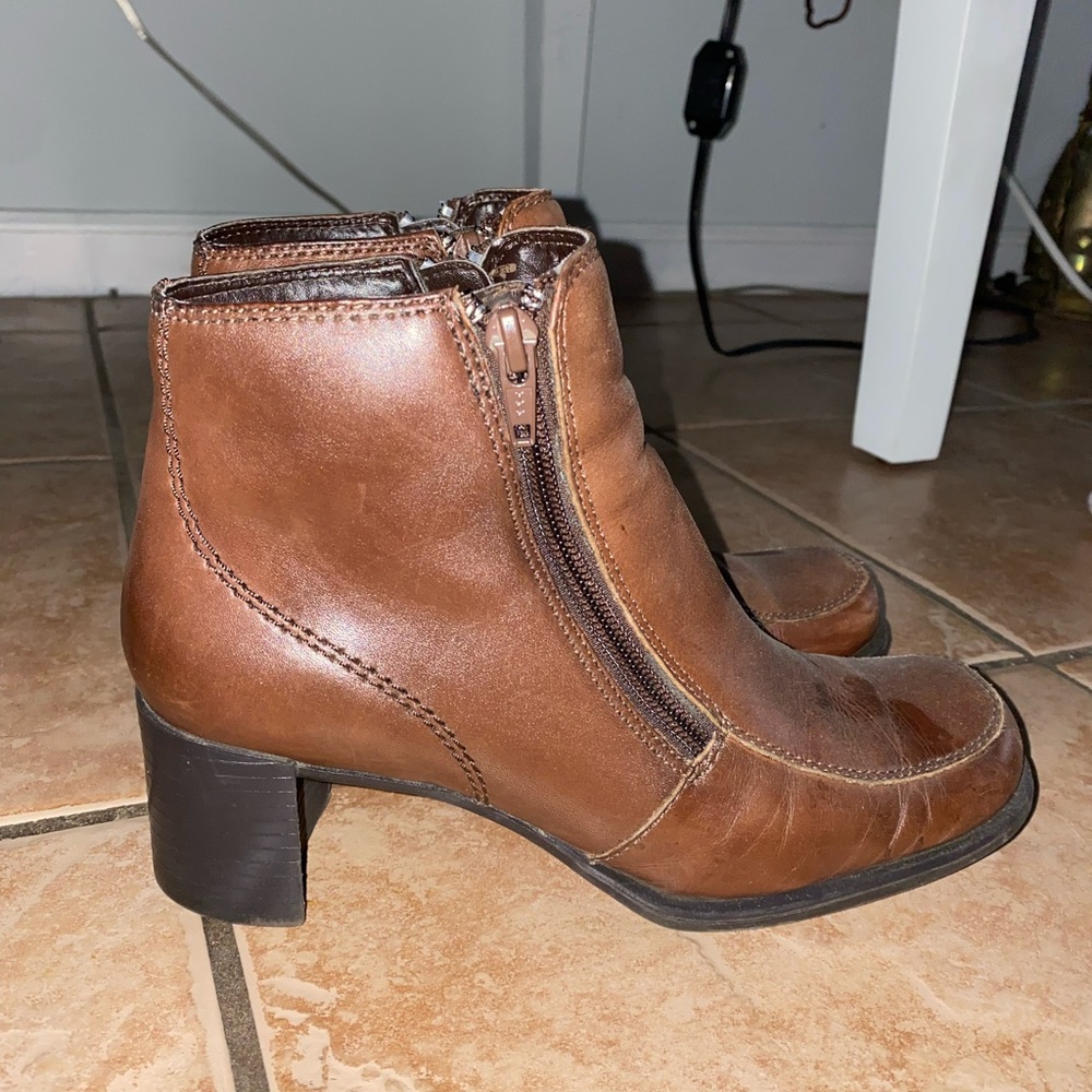 COVINGTON Brown Boots